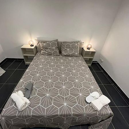 מרסיי Grand Appartement Climatise Et Fonctionnel מראה חיצוני תמונה
